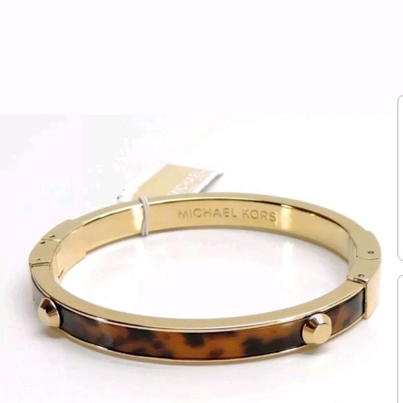 Michael kors women resort  bangle in polished gold - Picture 1 of 4